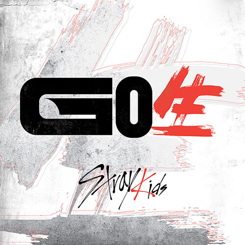 STRAY KIDS - GO LIVE