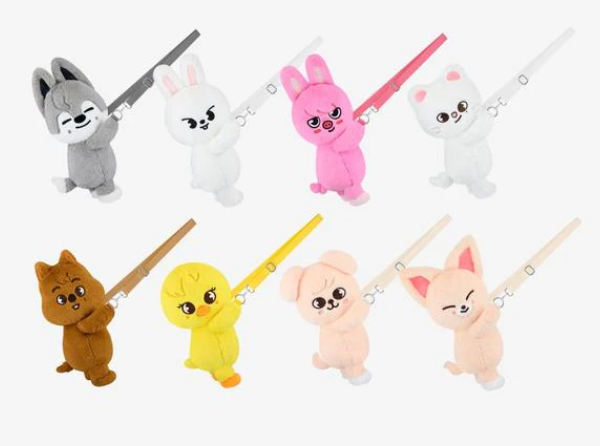 STRAY KIDS - dominATE : celebrATE WORLD TOUR OFFICIAL MD SKZOO PLUSH BAG- PRE-ORDER