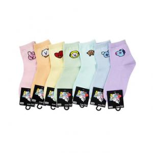 COLORED BT21 SOCKS