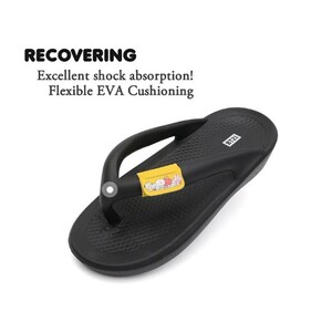 BT21- CHANCLAS COLOR NEGRO