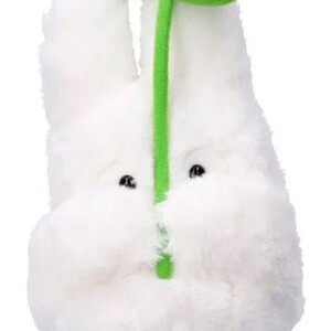Mi vecino Totoro Nakayoshi Figura de peluche Small Totoro with leaf 19 cm