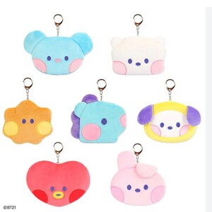 BT21- PLUSH POUCH